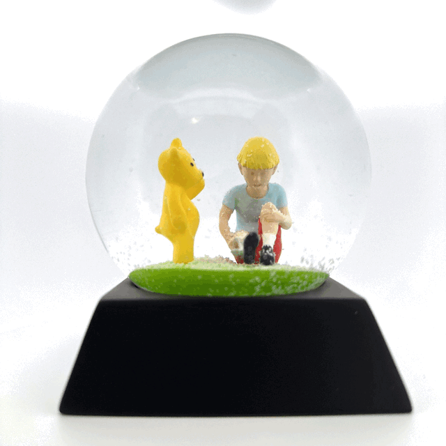 Winnie's Dilemma Snow Globe
